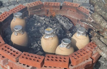Yozgat'ın tescilli lezzeti testi kebabı iftar sofralarını süslüyor