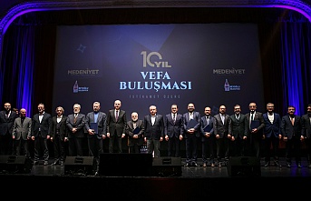 İstanbul Medeniyet Derneği 10. yıl Vefa Buluşması Emek Sineması'nda Düzenlendi