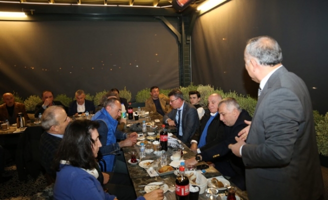 Türkiye Sevdalıları Platformu İftar Yemeğinde Buluştu