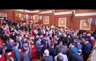 AK Parti Ataşehir Belediye Başkan Adayı İsmail Erdem'e Sevgi Seli